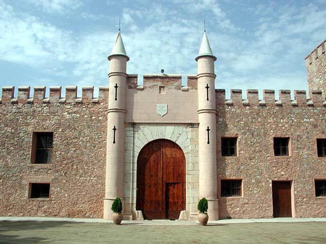 Masia De San Juan - Castillo Con Piscina En Plena Sierra Calderona سيجوربي المظهر الخارجي الصورة
